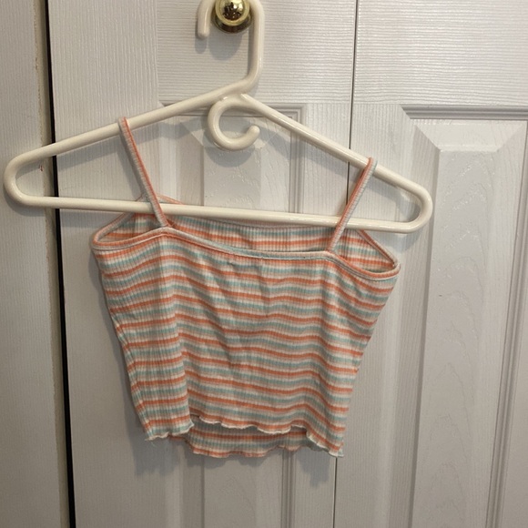 Ardene Rainbow Crop Too - Picture 2 of 2